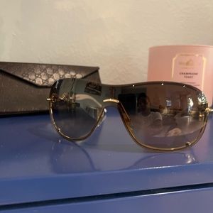 Gucci Gold Tone Link Crystal Aviator Sunglasses GG 4231 Gradient Lens